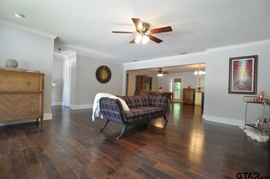 2723 2723 New Copeland, Tyler, TX 75701 - photo 2