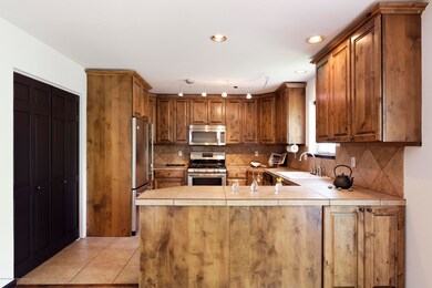 86SagewoodCt_HiRes003