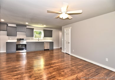 532 E 51st Place N, Tulsa, OK 74126 - photo 6