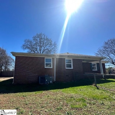 13 Dargan St, Greenville, SC 29611 - photo 5