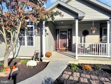 8 Sparrow Hawk Dr, Orwigsburg, PA 17961 - photo 3