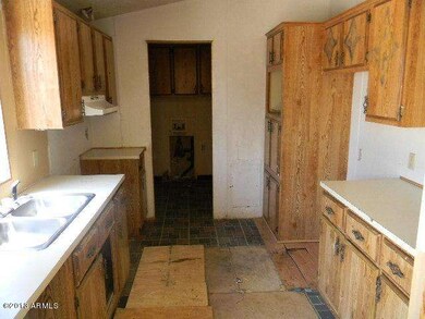 Kitchen 2