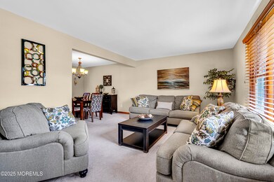 40 Cherry Tree Cir, Howell, NJ 07731 - photo 5