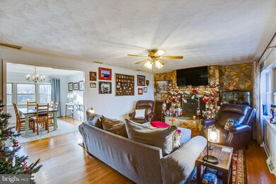 15299 Ballantrae Ave, King George, VA 22485 - photo 5