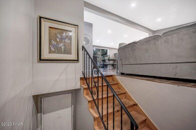 1067 Deer Run E, Bushkill, PA 18324 - photo 7