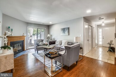 19904 Appledowre Cir, Germantown, MD 20876 - photo 4