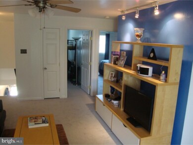 28 Belfast Dr, North Wales, PA 19454 - photo 4