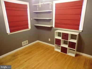 1130 Mchenry Dr, Glen Burnie, MD 21061 - photo 7