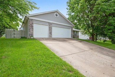Welcome to 2702 Red Cedar Parc Dr S in O'Fallon!