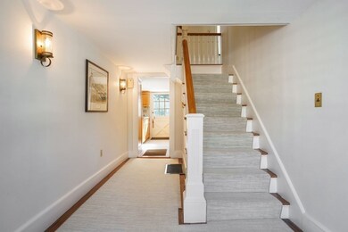 151 Oakland St, Wellesley Hills, MA 02481 - photo 3