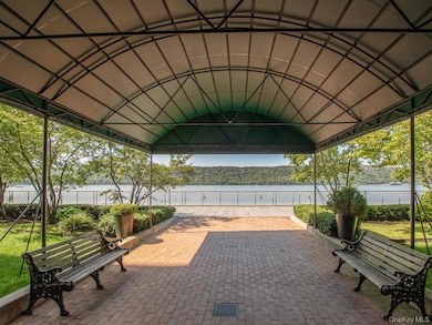 Scrimshaw House unit 11A, Yonkers, NY 10701 - photo 5