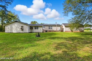 1452 Lambs Grove Rd, Elizabeth City, NC 27909 - photo 5