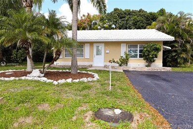 7213 NW 76th St, Tamarac, FL 33321 - photo 2