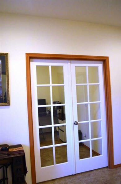 256 Bruhn Ln N, Enumclaw, WA 98022 - photo 6