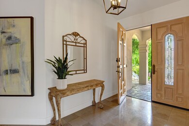 ENTRY WAY REVERSE MLS