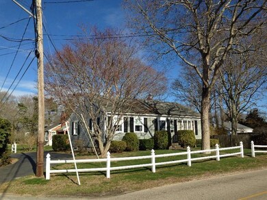 45 Central Park Ct, Falmouth, MA 02540 - photo 2