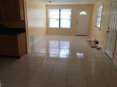 7070 Pamela Dr, Jacksonville, FL 32210 - photo 7