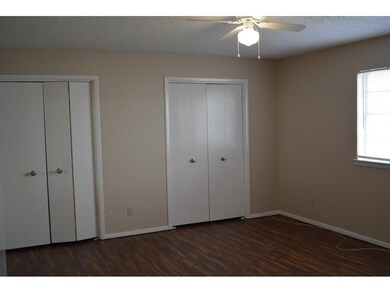 516 Billie Ruth Ln, Hurst, TX 76053 - photo 7