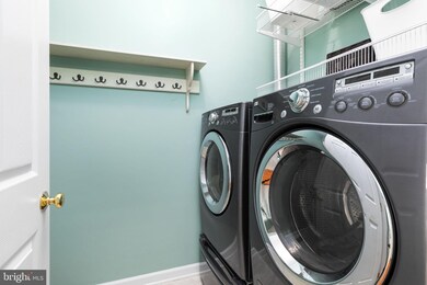 25804 Kaiser Place, Chantilly, VA 20152 - photo 7