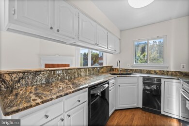 1708 Nordic Hill Cir, Silver Spring, MD 20906 - photo 7