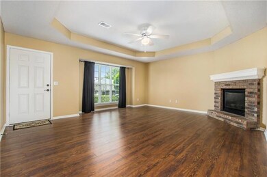 714 Coventry Ln, Raymore, MO 64083 - photo 5