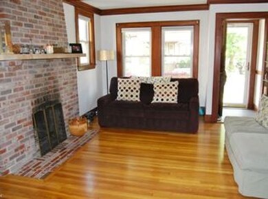 244 Waverley St unit 2, Belmont, MA 02478 - photo 3