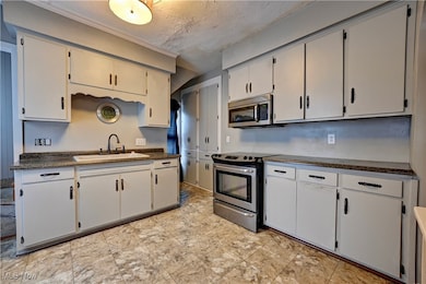 322 E 4th St, Dover, OH 44622 - photo 6