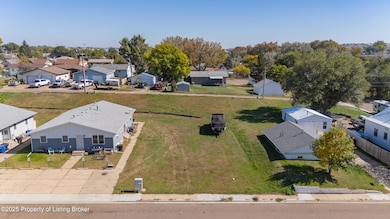 2nd Ave SW Lot 1 - Block 1 (3 of 15)