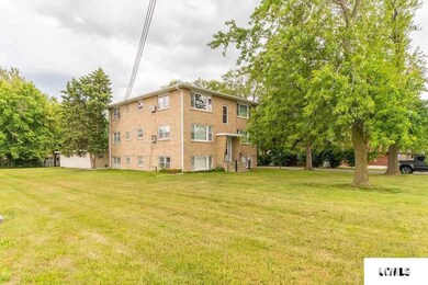 2020 N Kickapoo St, Lincoln, IL 62656 - photo 3