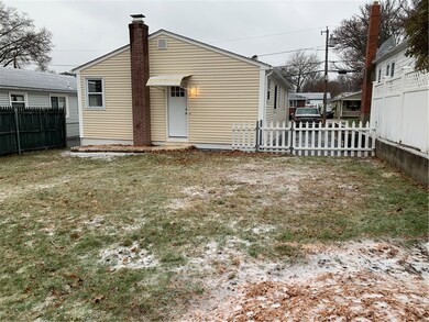 54 Mink Rd, Providence, RI 02908 - photo 2