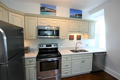25 N Main St unit 7, Wolfeboro, NH 03894 - photo 4