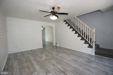 1016 Brookwood Ln, Glenolden, PA 19036 - photo 5