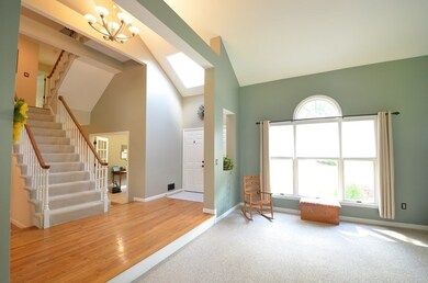 45 Dover Cir, Franklin, MA 02038 - photo 3