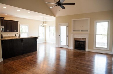 2821 Rose Hill Ln NE, Cleveland, TN 37311 - photo 7