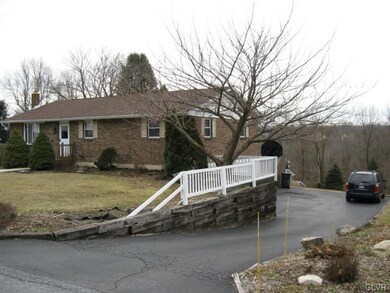 2238 Skyline Dr, Slatington, PA 18080 - photo 2