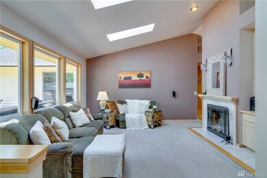 9227 232nd St SW, Edmonds, WA 98020 - photo 5