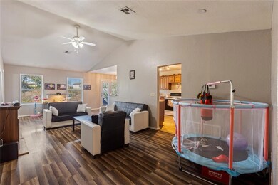 918 Valley View Rd, Enid, OK 73701 - photo 5