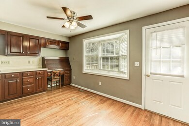 4 Hampton Rd, Round Hill, VA 20141 - photo 6