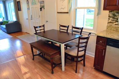 930 E Algonquin Rd, Des Plaines, IL 60016 - photo 3