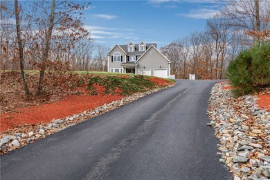 40 Acorn Dr, Uxbridge, MA 01569 - photo 2