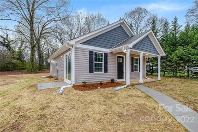 619 Poplar St, Statesville, NC 28677 - photo 3