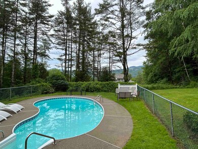 247 Crestway Dr, Rutland, VT 05701 - photo 3