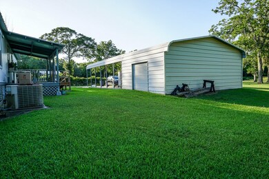 406 Walnut St, Brazoria, TX 77422 - photo 4