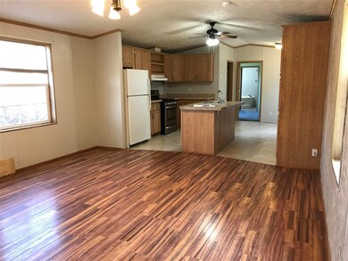 5015 Rodeo Rd, North Platte, NE 69101 - photo 2