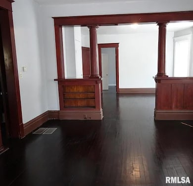 1625 14 1 2 St, Rock Island, IL 61201 - photo 3