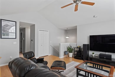 30210 Chesapeake Cir unit 360, Walled Lake, MI 48390 - photo 6