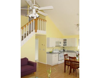 365 Baldwin Dr, Leominster, MA 01453 - photo 6