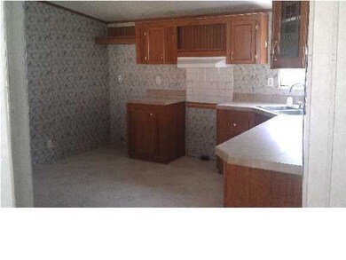 5217 Donlyn Ln, Hixson, TN 37343 - photo 2