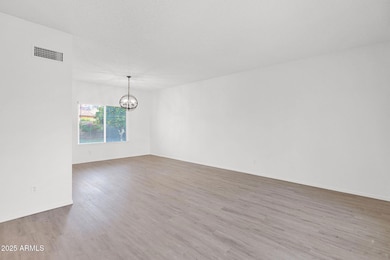 3623 E Oraibi Dr, Phoenix, AZ 85050 - photo 7