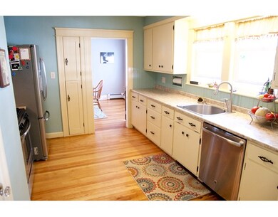 8 Columbine Rd, Worcester, MA 01609 - photo 3